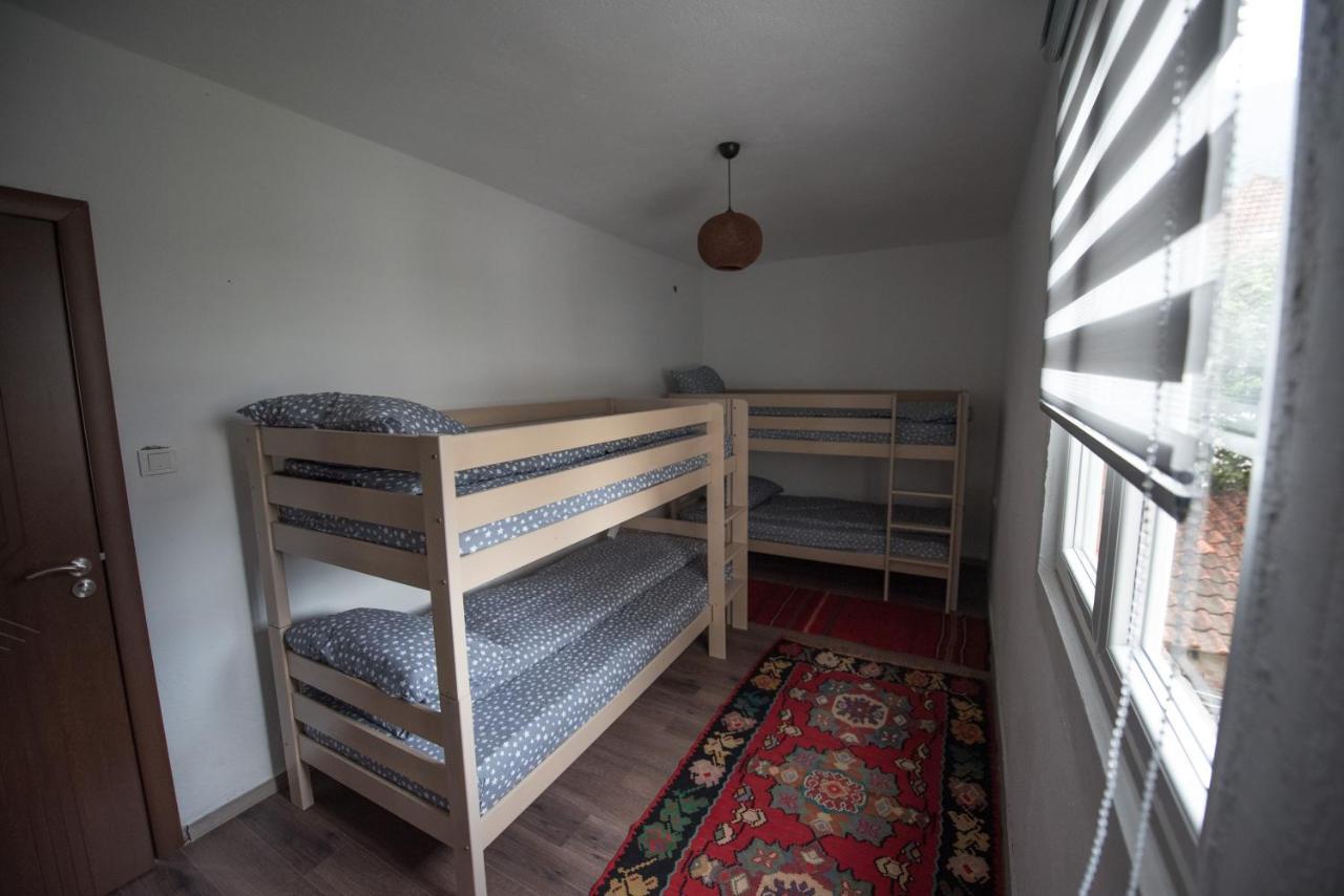 1971 Apart Gusinje Extérieur photo